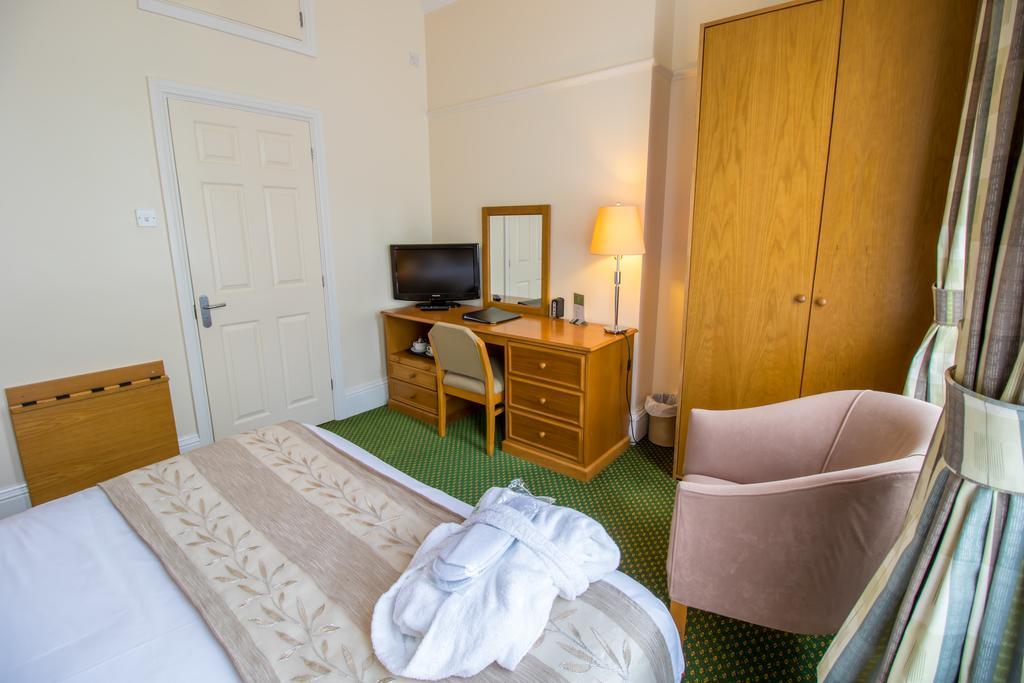 A Park View Hotel Wolverhampton Eksteriør billede